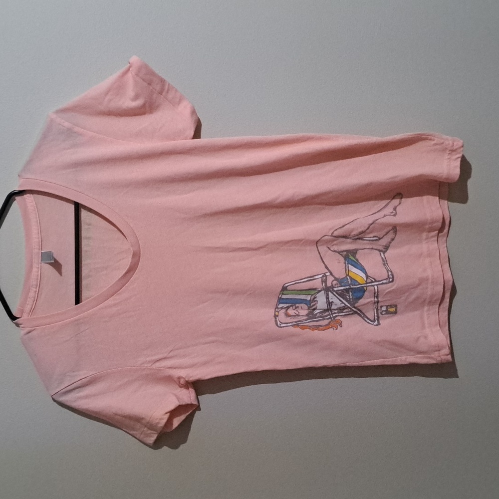 EUC Short's Brewery Soft Parade tshirt